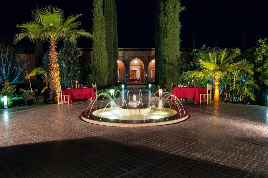 Riad Sougtani Tazrou Екстериор снимка