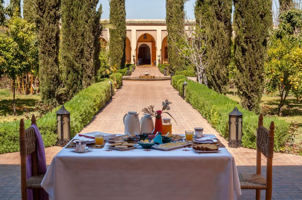 Riad Sougtani Tazrou Екстериор снимка
