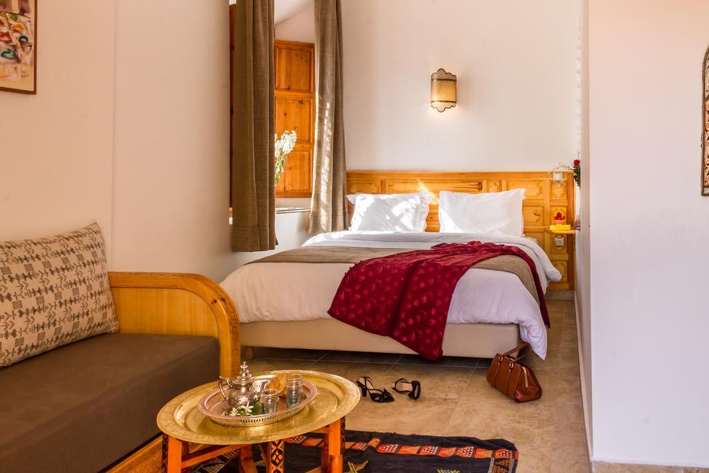 Riad Sougtani Tazrou Екстериор снимка