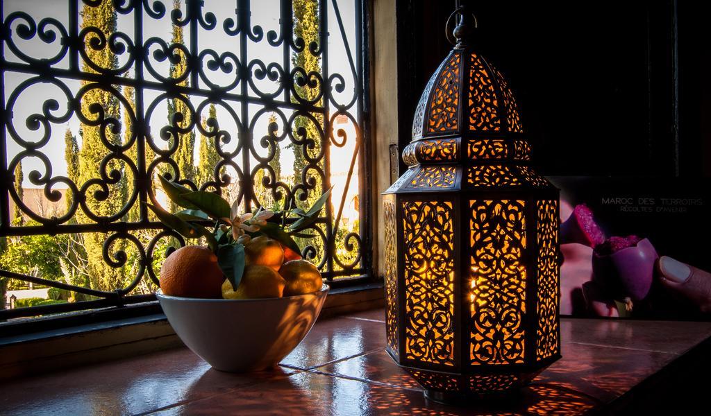 Riad Sougtani Tazrou Екстериор снимка