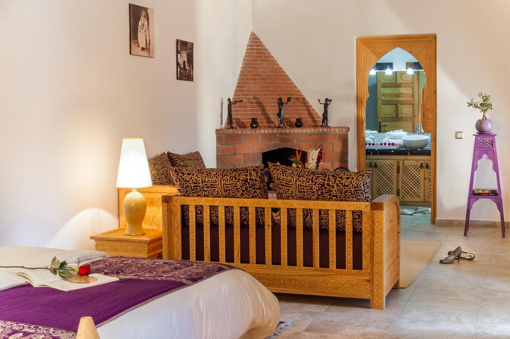 Riad Sougtani Tazrou Екстериор снимка